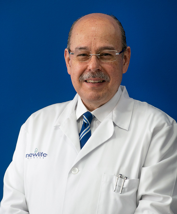 Estuardo Behrens 